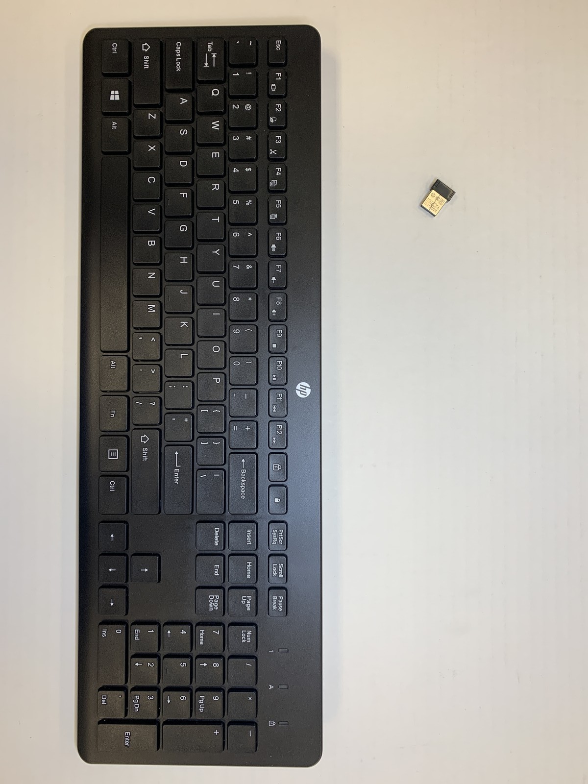 1Y4D0UT#ABA - D2 HP 235 WL Mouse and Keyboard Combo