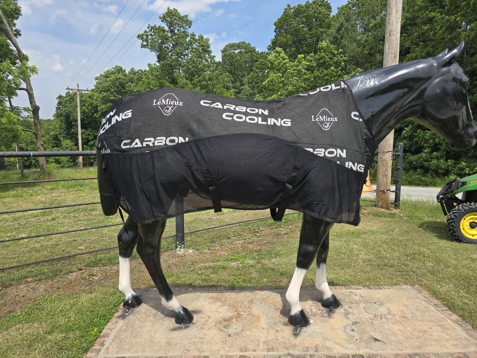 72" LeMieux Carbon Cooler Blanket Black Fly Sheet