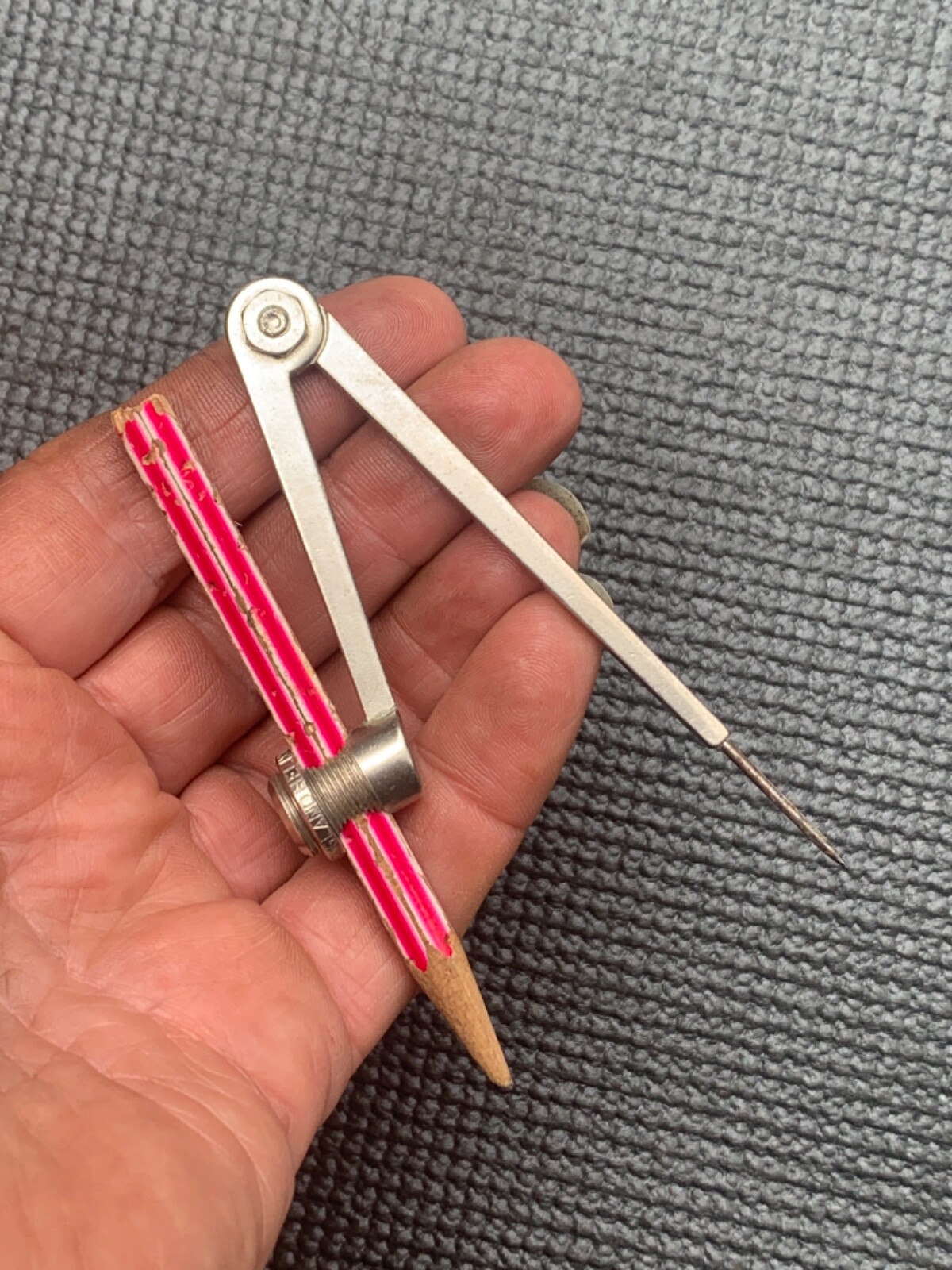 VINTAGE DRAWING DIVIDER