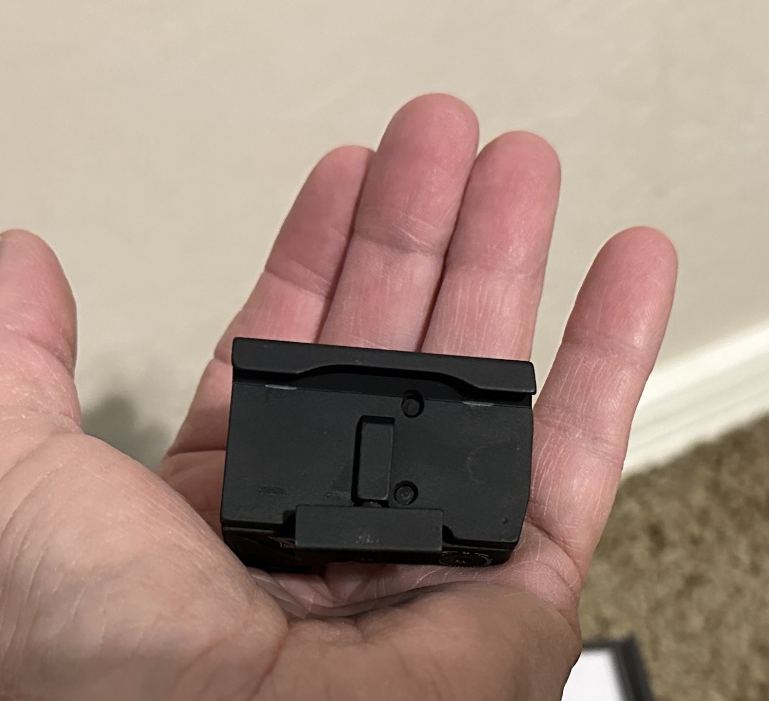 AT3 Tactical ARO 3 MOA Red Dot Sight with Low Mount
