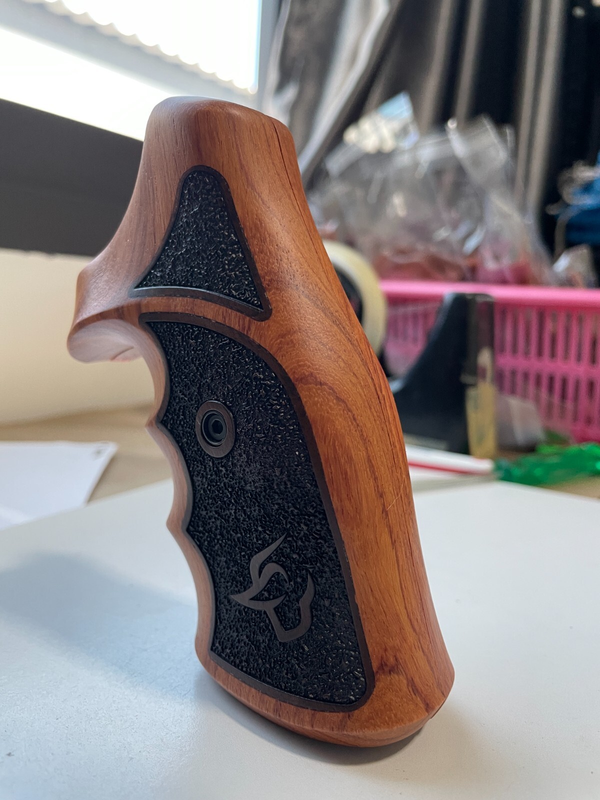 2Tone wood Target Grips Compatible with Taurus Medium/Large Frame Square frame