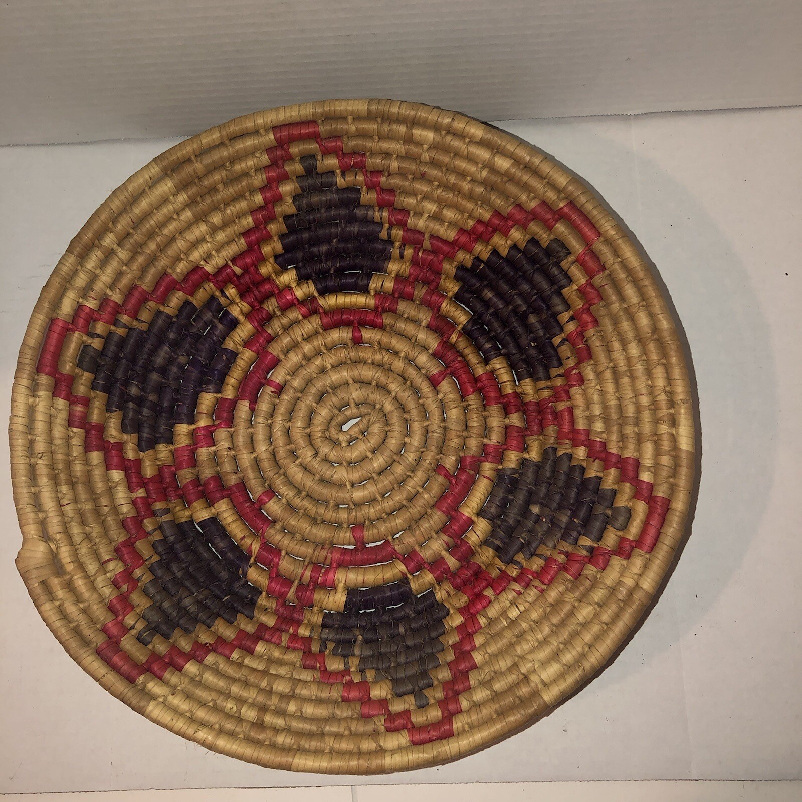 Vtg.  Handwoven Boho basket Hand painted Purple Pink Straw, Round Shape Bohemian