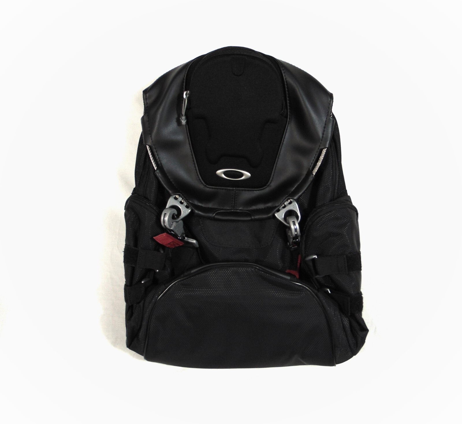 Oakley Crestible Bathroom Sink Black & Red Bred Backpack NEW 923560DM 001 RARE