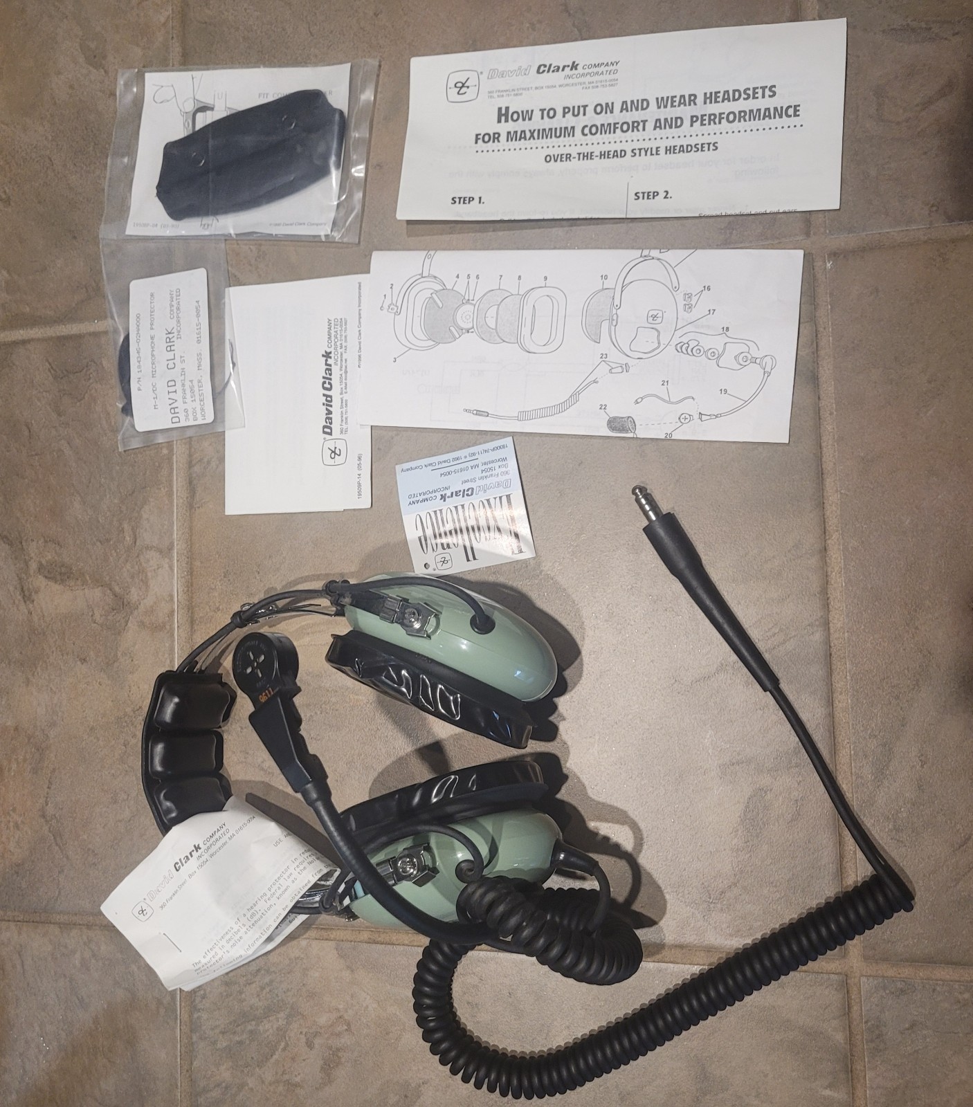 Vintage David Clark Aviation / Railway Headset 40301G-03 Single plug  NEW