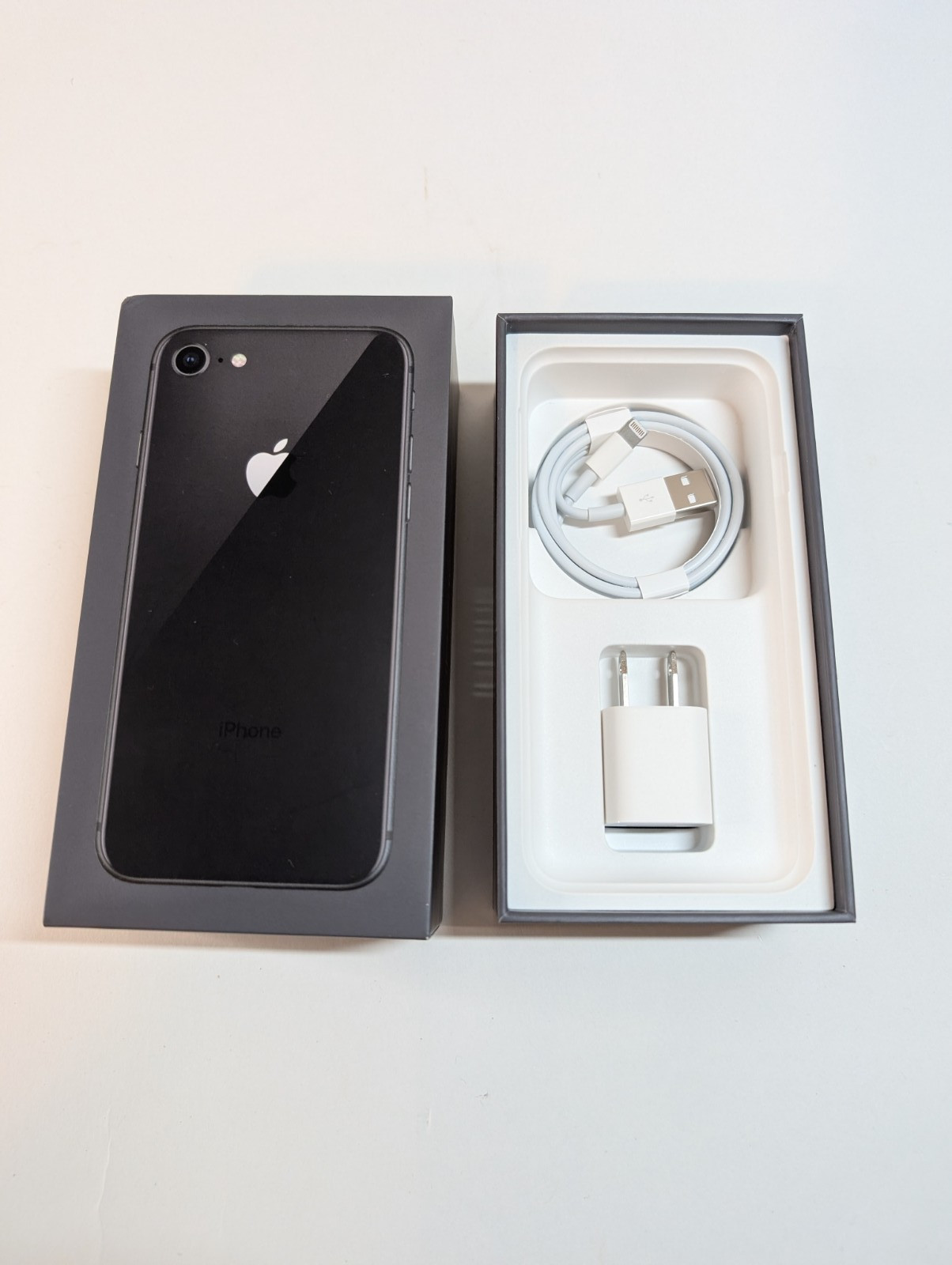 Apple iPhone 8 64GB Space Gray A1863 Original Box Charger Cable NO PHONE