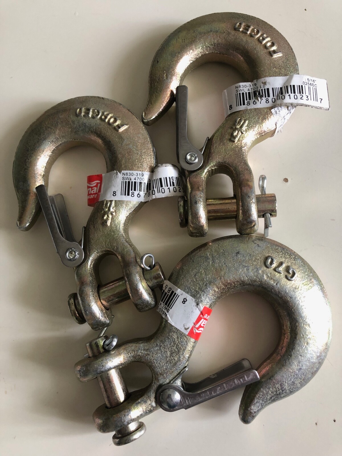 LOT OF 3 - NATIONAL HARDWARE N830-319, 3256BC 5/16" CLV SLP LATCH YELLOW NEW