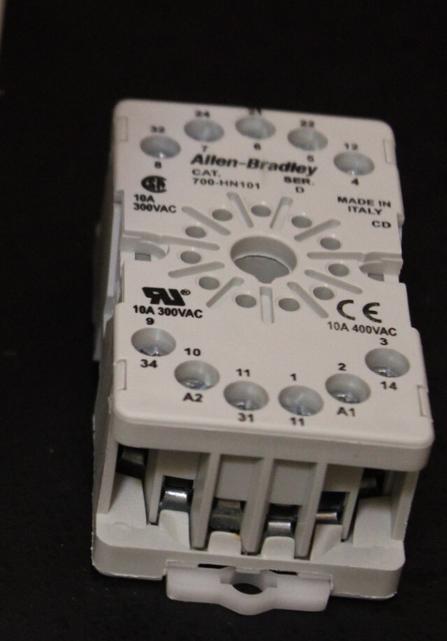 NEW AB Allen-Bradley 700-HN101 10 A 300/400 V AC 11 Pin Relay Socket