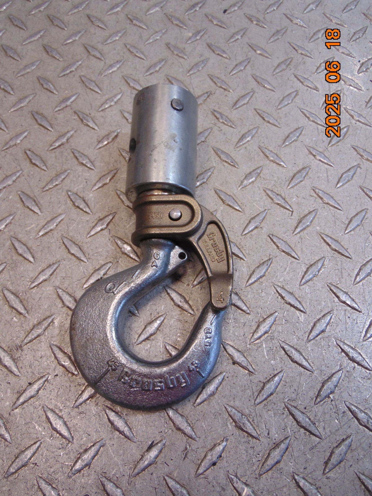 CROSBY BULLARD BL-6B SWIVEL HOOK with PIN-LOK