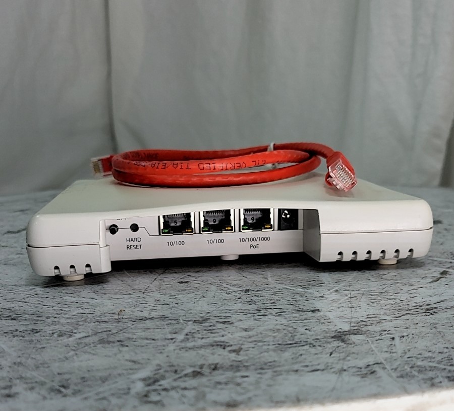 Ruckus ZoneFlex 7363 901-7363-US0 Wireless Access Point SEE NOTES