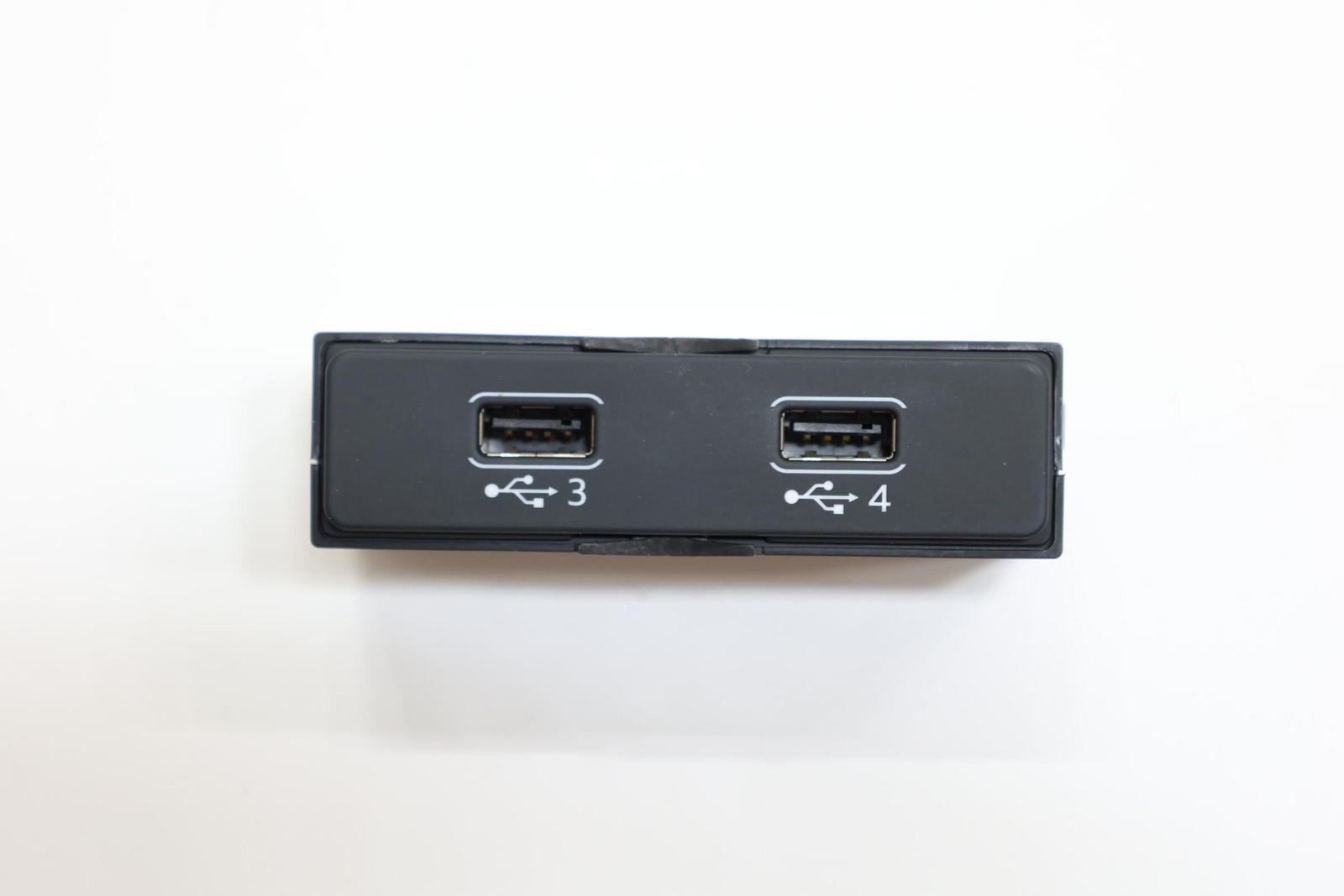 2019 - 2026 AUDI Q8 CENTER CONSOLE REAR BACK USB CHARGING PORT HUB OEM 4N0035722