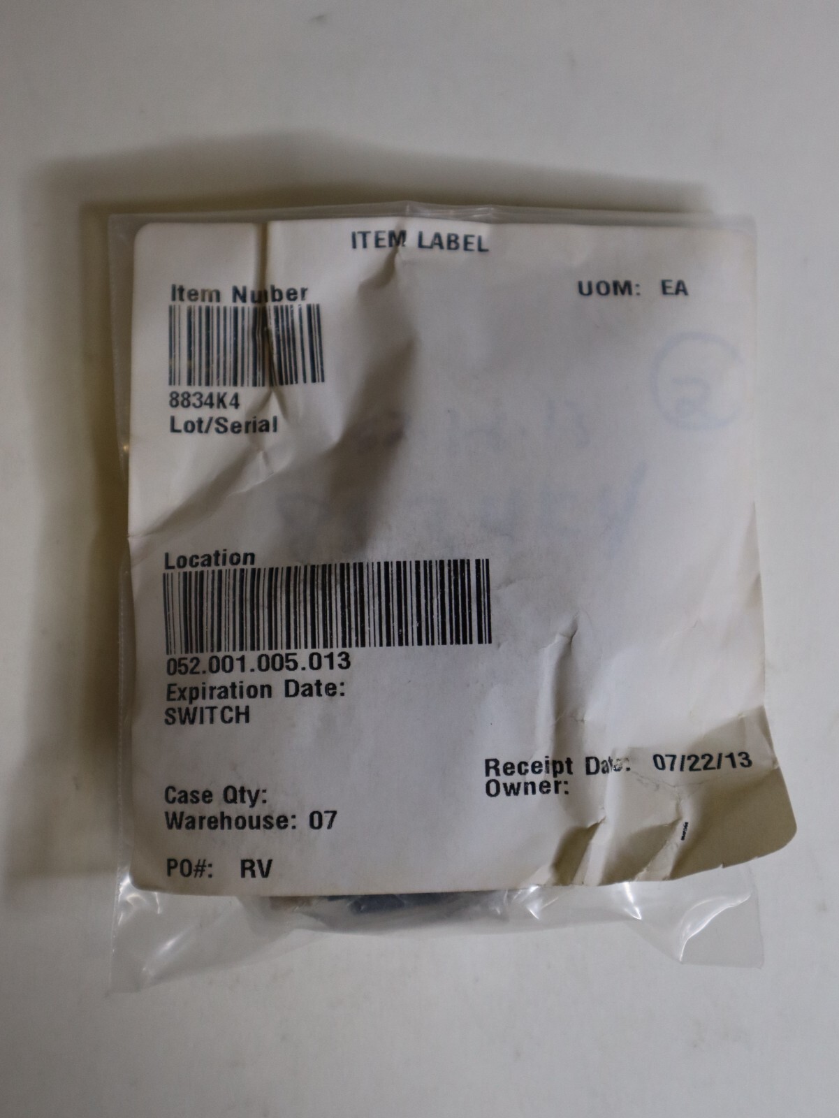 AVIATION 8834K4 TOGGLE SWITCH (2 AVAILABLE) NEW