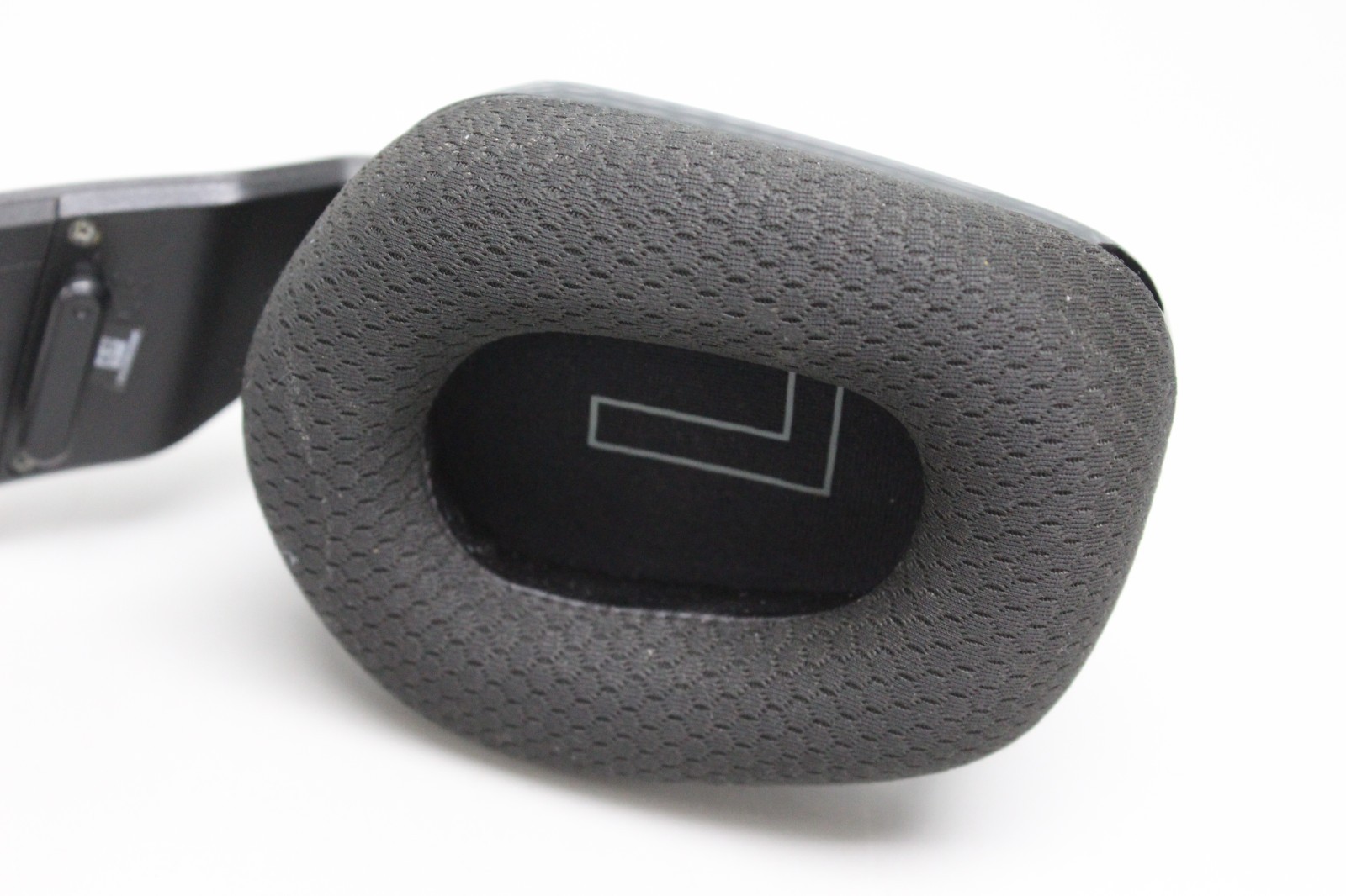 Logitech G733 Lightspeed Wireless Gaming Headset
