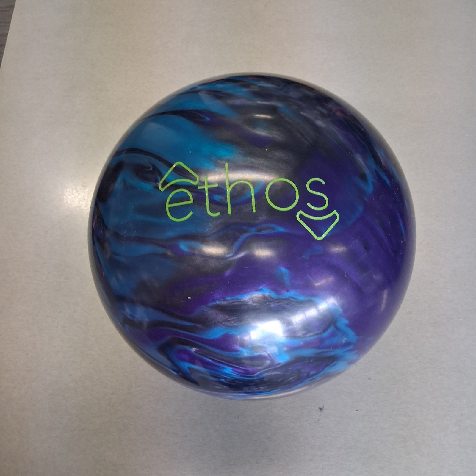 Brunswick Ethos 1st quality   BOWLING BALL  16 lb. NEW IN BOX #071