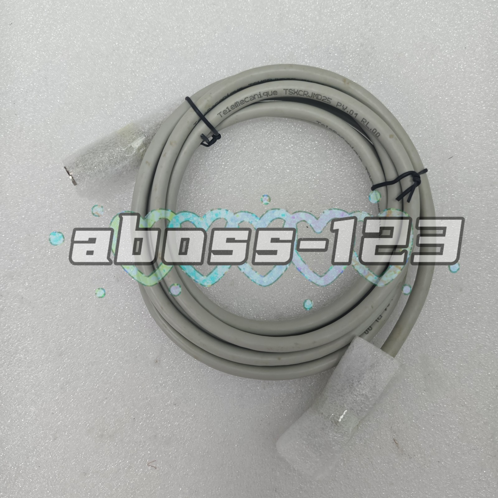 Schneider TSXCRJMD25 Programming Cable#1pcs New In Box