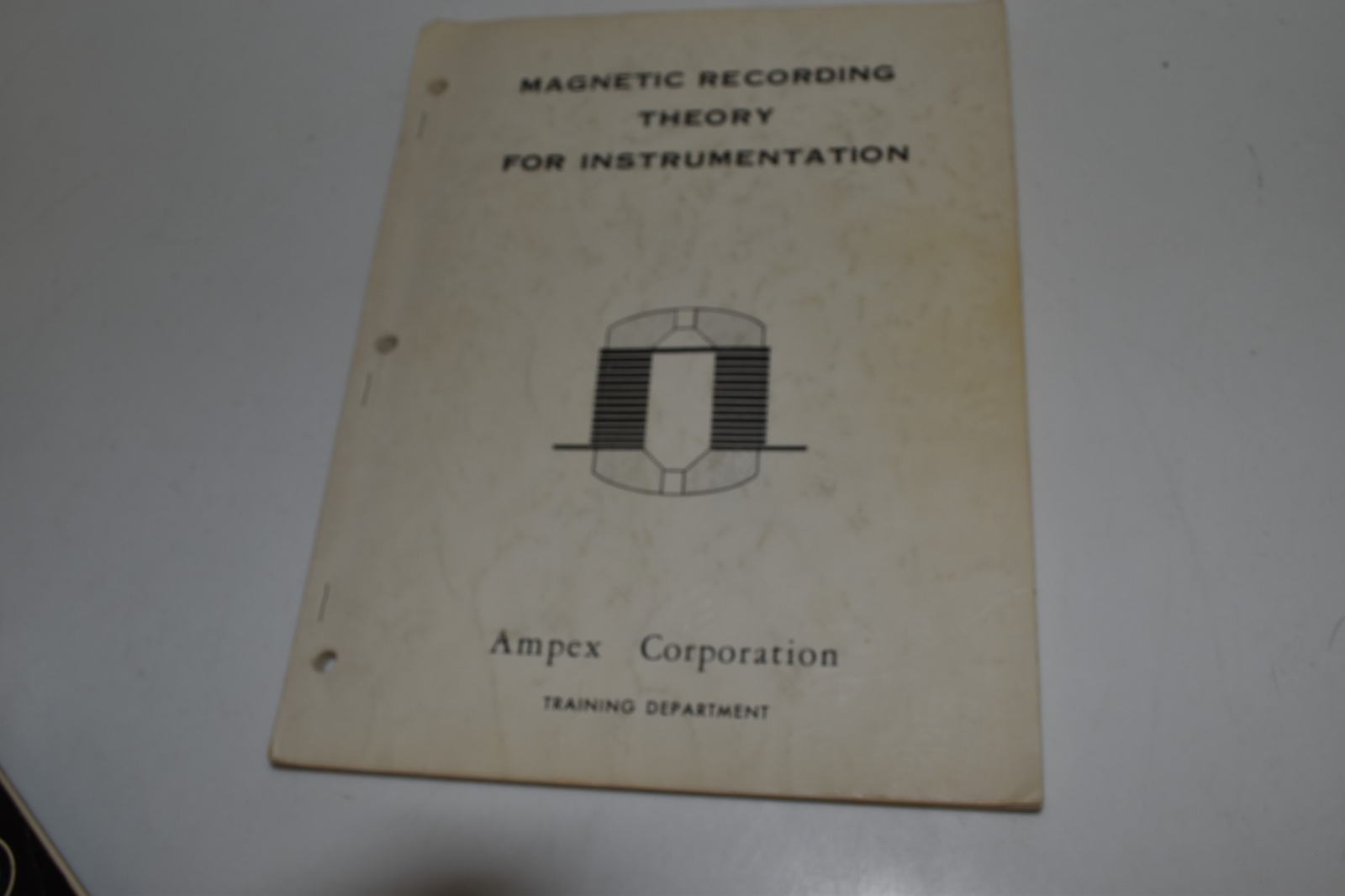 *LL* MAGNETIC RECORDING THEORY FOR INSTRUMENTATION AMPEX CORPORATION (MLQ96)