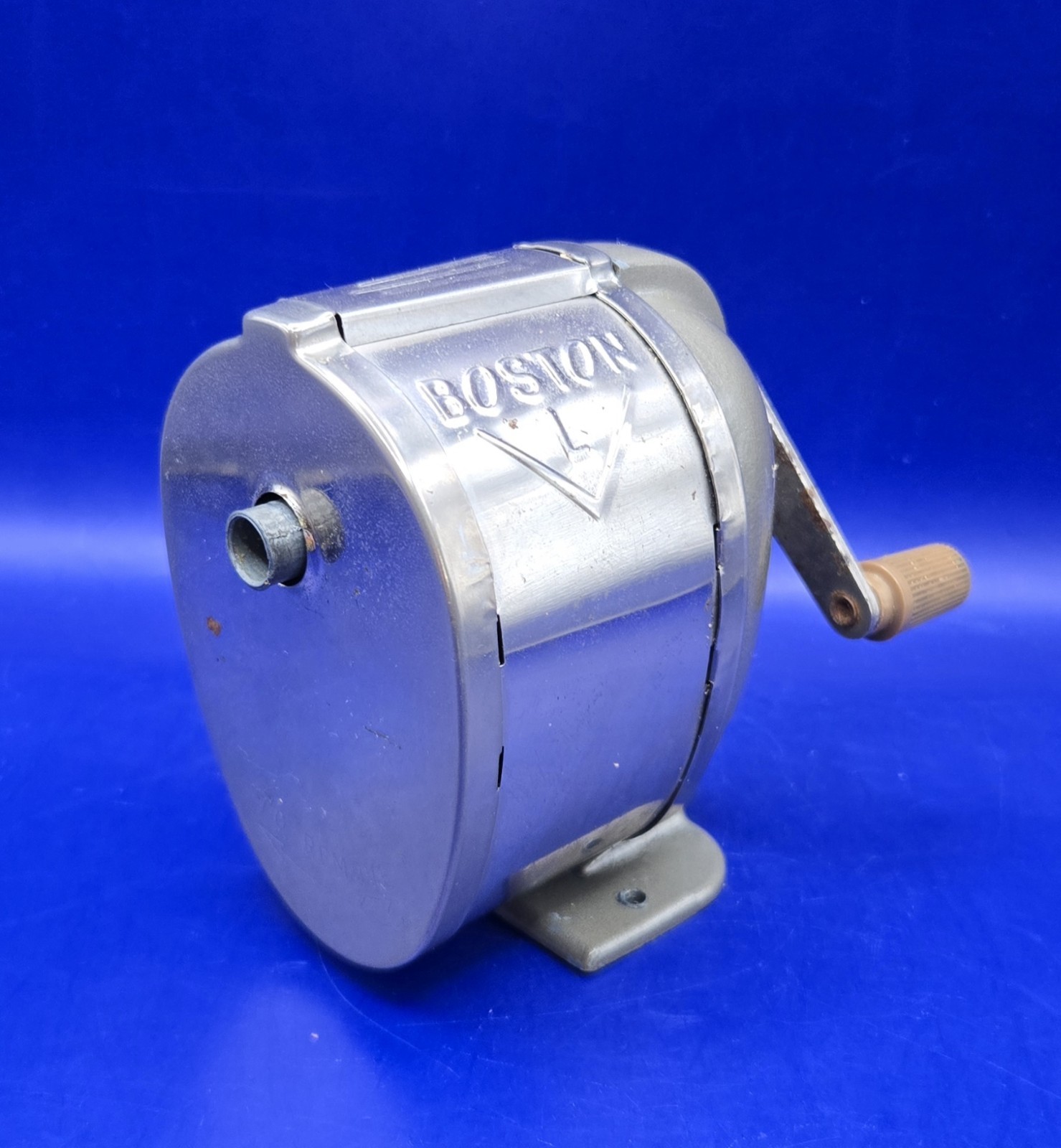 Vintage Boston Model L Single Hole Pencil Sharpener Wall/Desk Mount *WORKS* ✏️