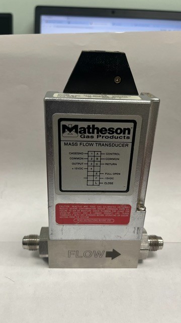 Matheson Model 8272-0422 MFC, 200 sccm N2, VCR connections, For Parts
