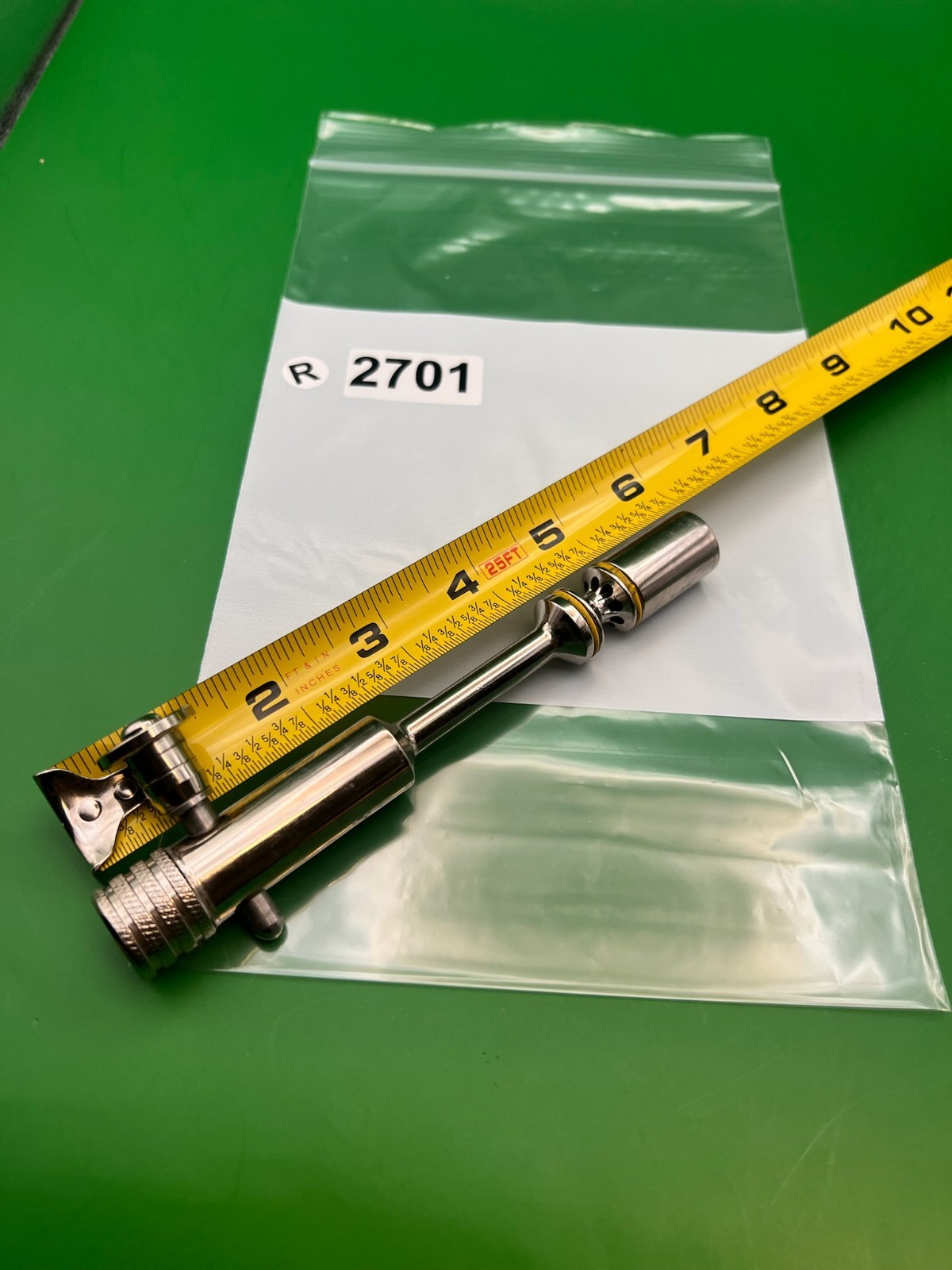 Autococker Bolt