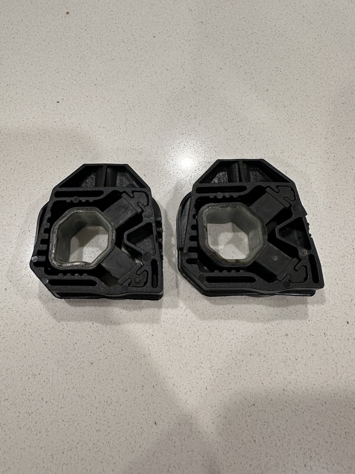 VW Audi VAG Porsche OEM Radiator Rubber Mounting Brackets K01213670