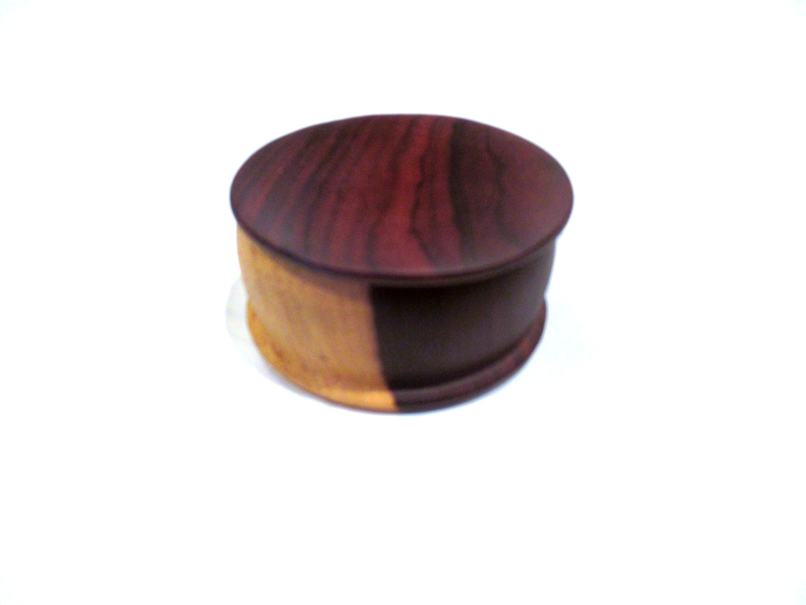 Two-tone wooden box 3.25" diameter