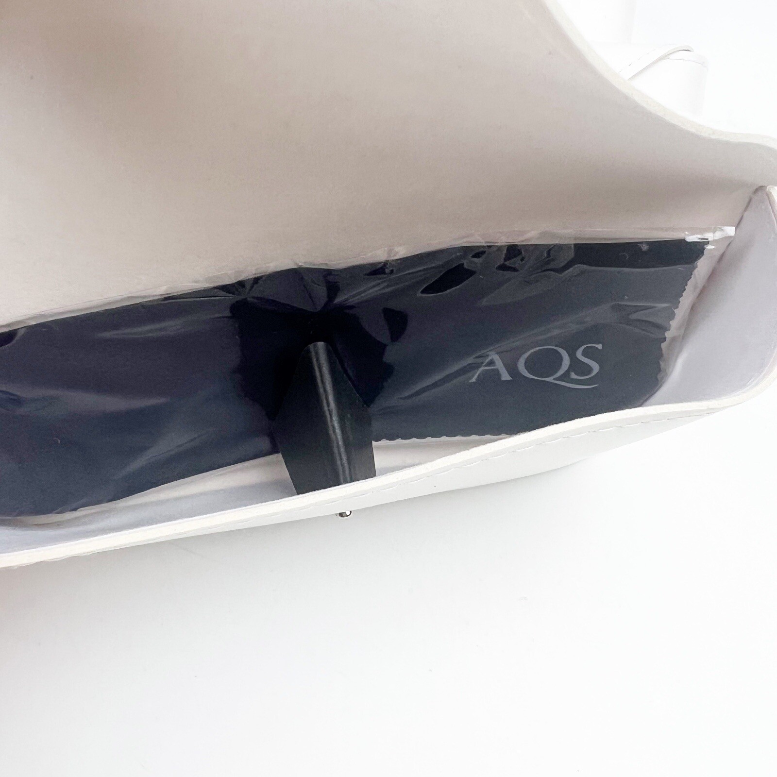 NEW Three AQS White Sunglass Case + Cloth Semi-soft *Read