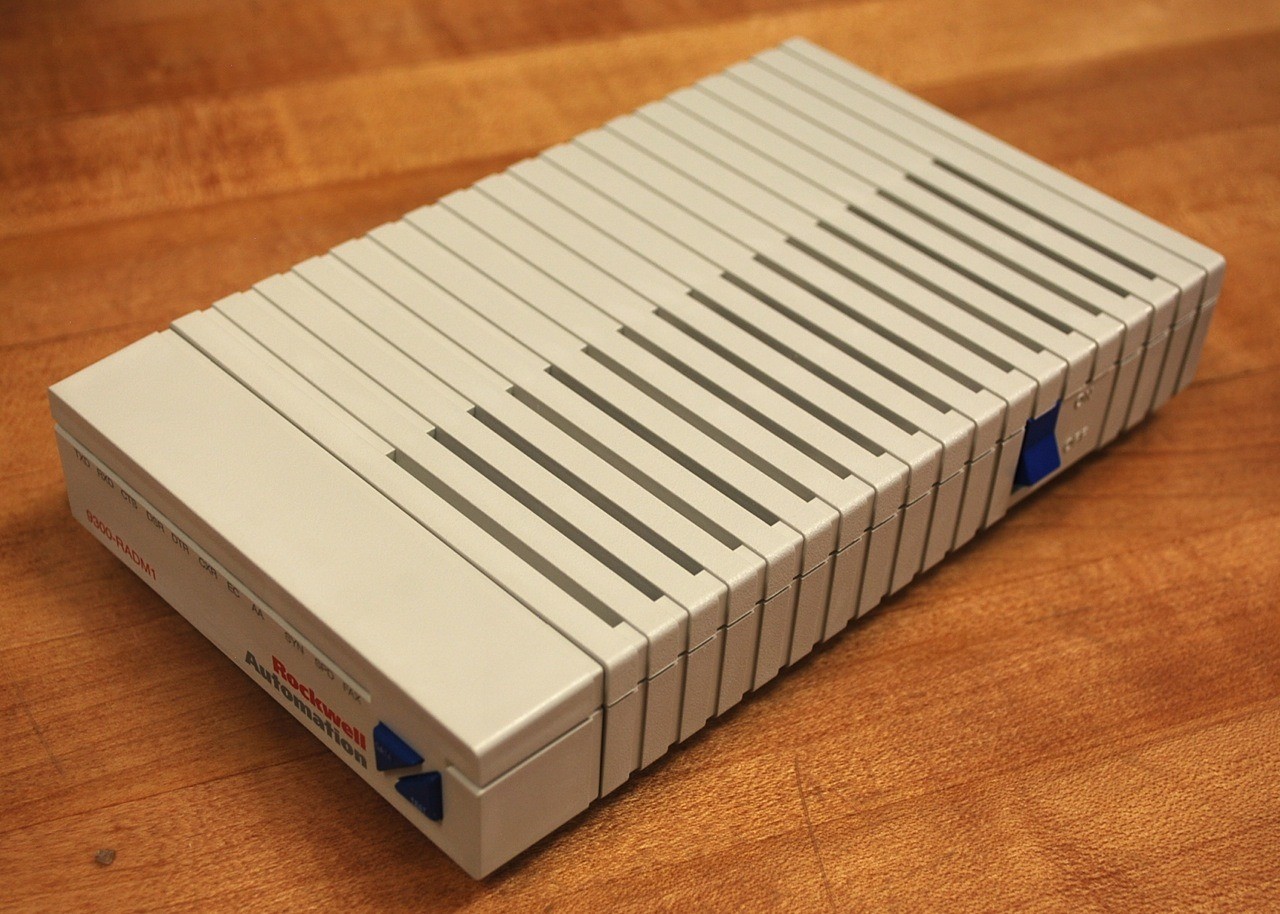 Allen Bradley/Rockwell Automation 9300-RADM1 Data Fax Modem - NEW