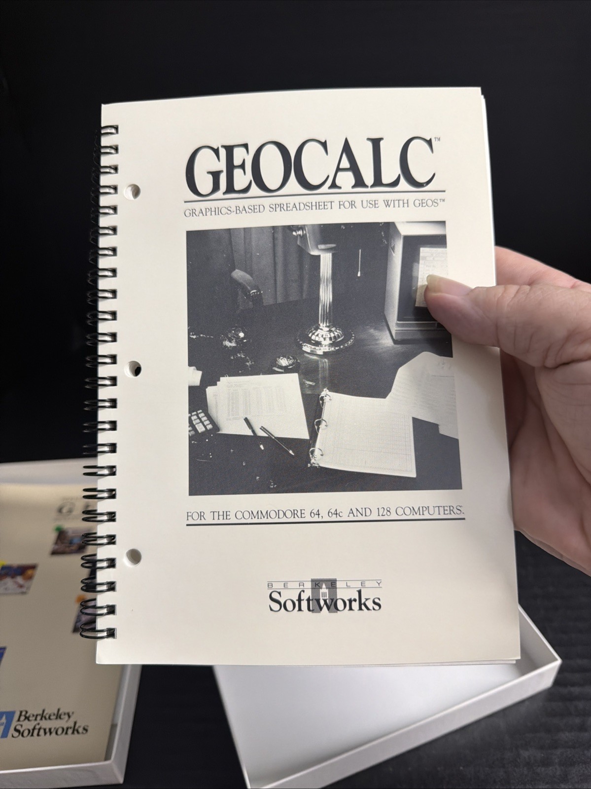 Berkley Softworks GeoCalc Graphics Based Spreadsheet Commodore 64 Complete