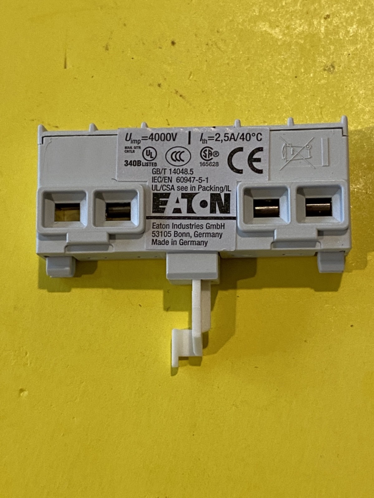 NEW EATON NHI-B-11-PKZ0 Auxiliary Contact, no box Free Shipping