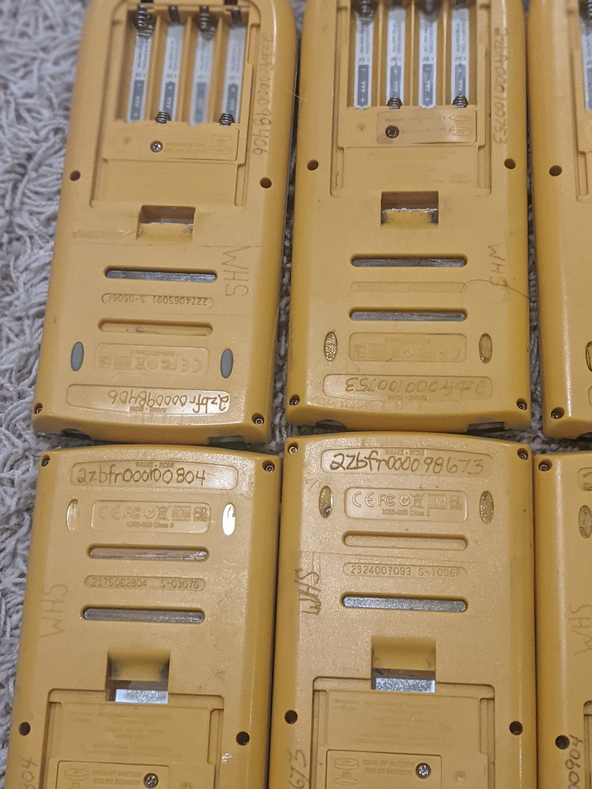 Texas Instruments Ti-84 Plus Silver Edition Graphing Calculator Yellow School
