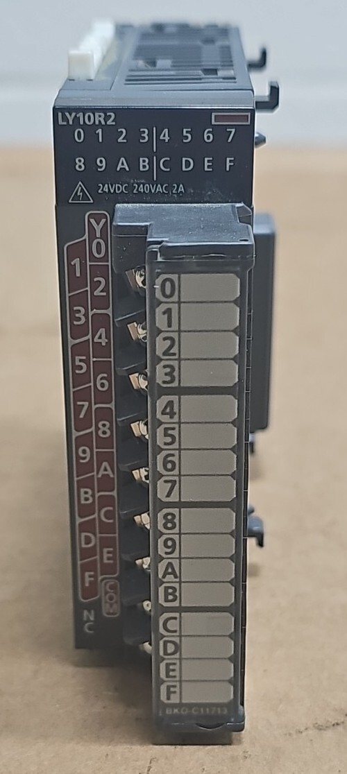 MITSUBISHI LY10R2 24dc 240ac  Output Unit. (Pulled From New Machine Never Used)