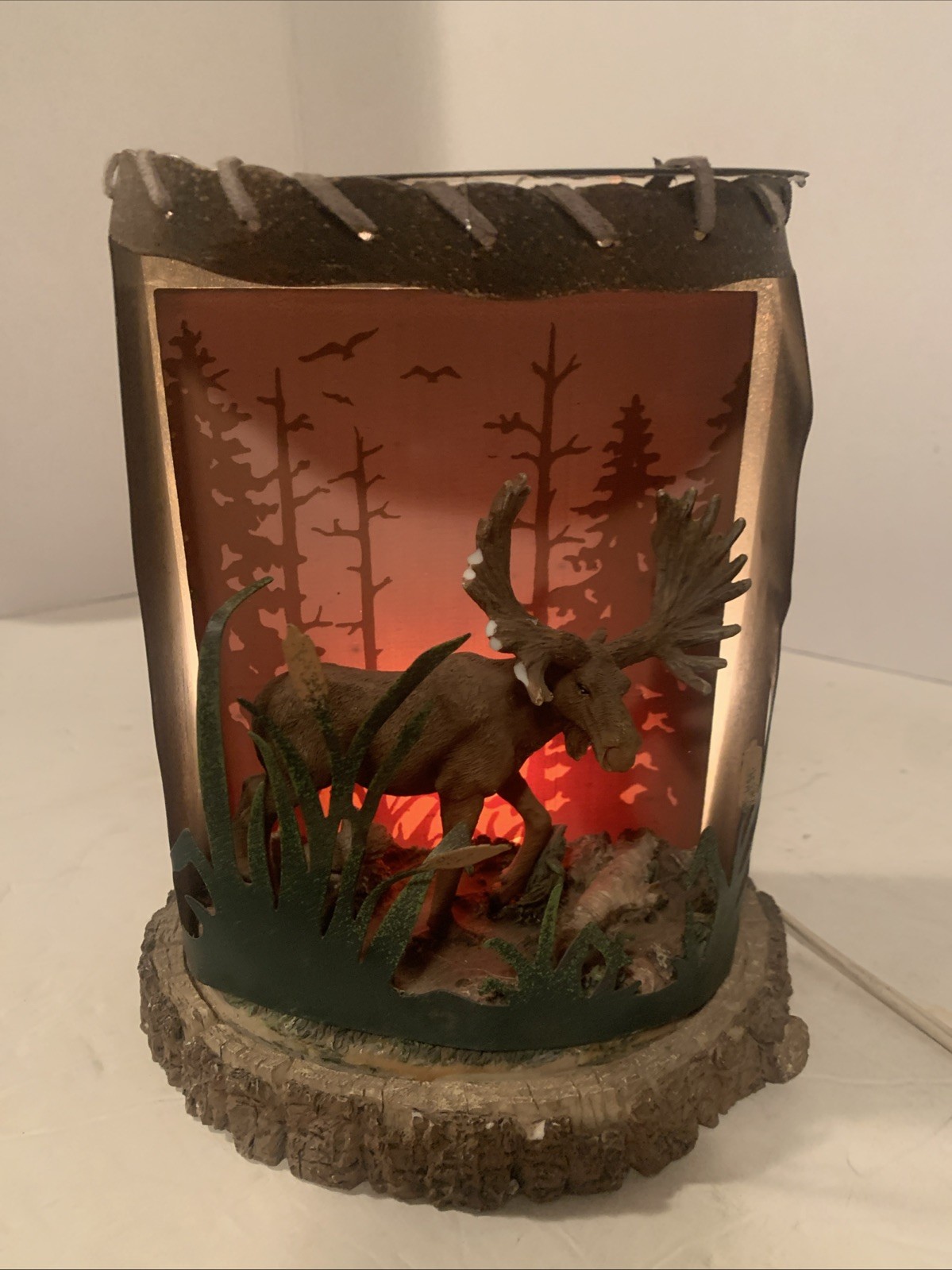 Night Light Light Up Rustic Woods Trees Moose Cattails Stump 7.5”