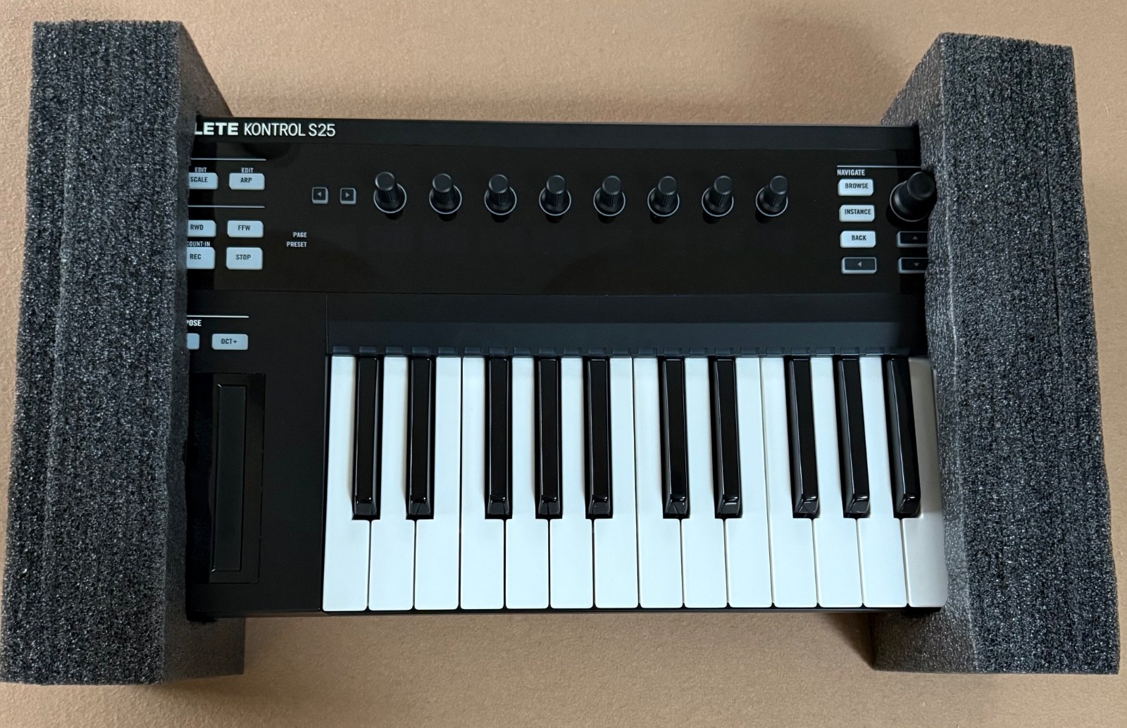 Native Instruments Komplete Kontrol S25 Mk1 - Software Transfer Available