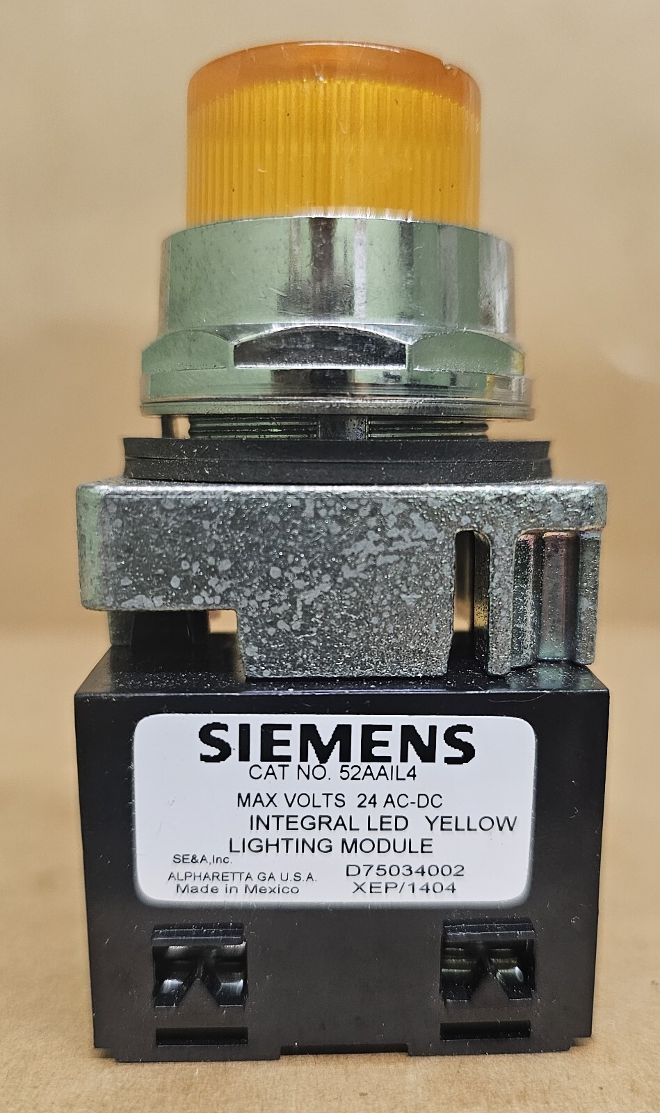 SIEMENS 52AAIL4 INTEGRAL LED LIGHTING MODULE YELLOW 24V AC/DC