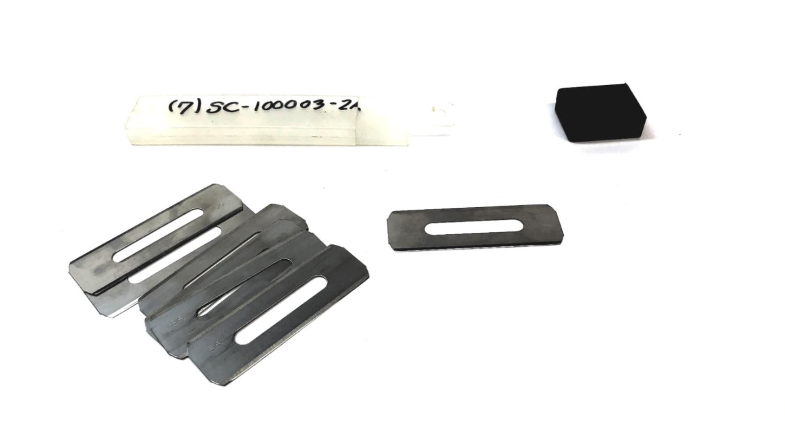 Unbranded Double Edge Blade SC-100003-2A [Lot of 7] NOS