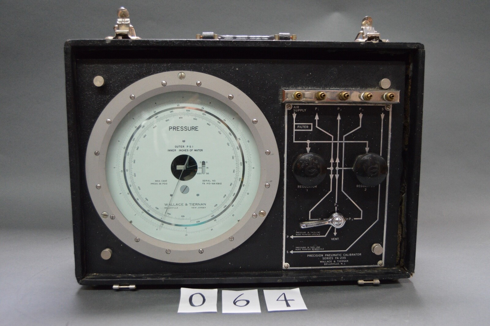 PORTABLE PRECISION PNEUMATIC CALIBRATOR SERIES FA-235
