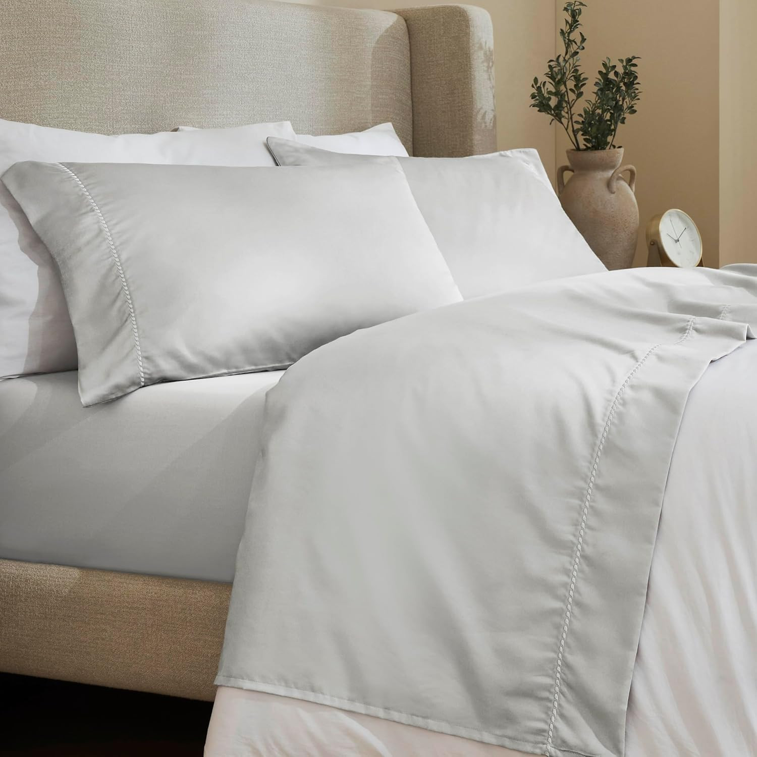 Platinum 600 TC Cotton Blend Sheet Set, Olympic Queen, Embroidered Hem