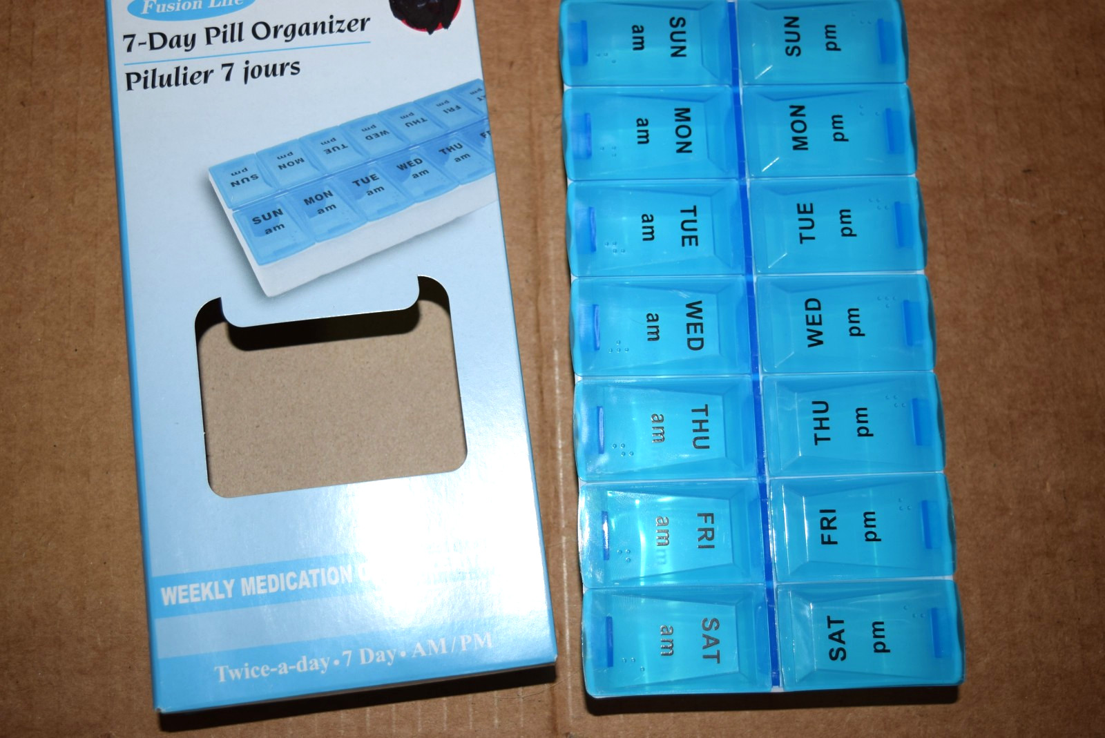 7 Day Weekly Pill Organizer AM / PM Box Holder Case Daily Medicine Braille Lg