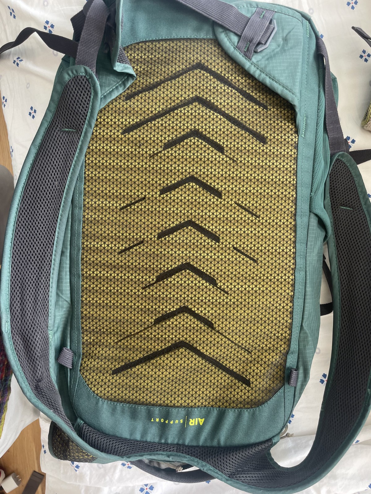 Camelbak Rim Runner hydration 22l pack