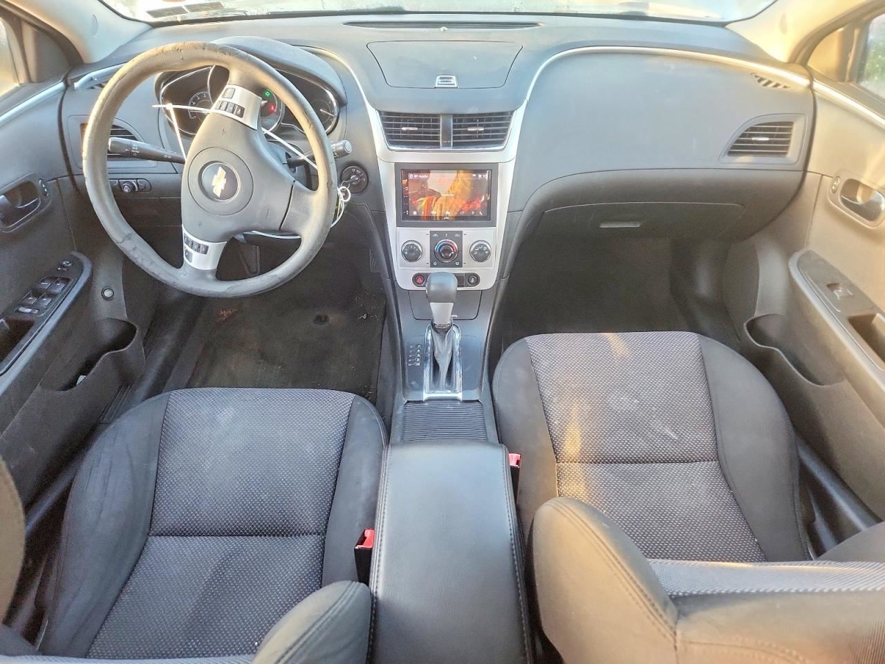MALIBU 2012 Glove Box 4982560