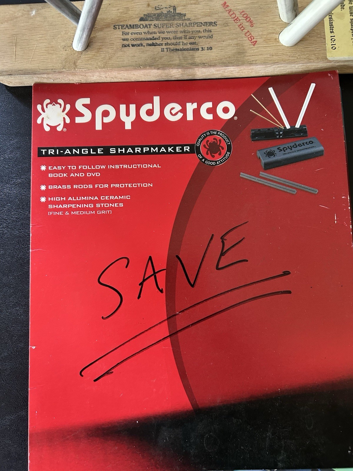 Spyderco Tri-Angle Sharpmaker Kit Fine & Medium Ceramic Stones