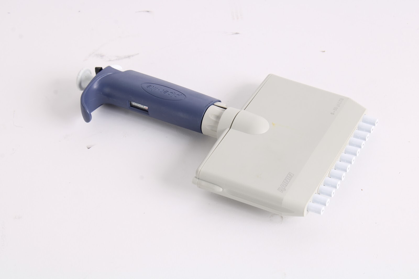 Rainin Pipet Lite L50 12-Channel Multichannel 5-50ul LTS Pipette