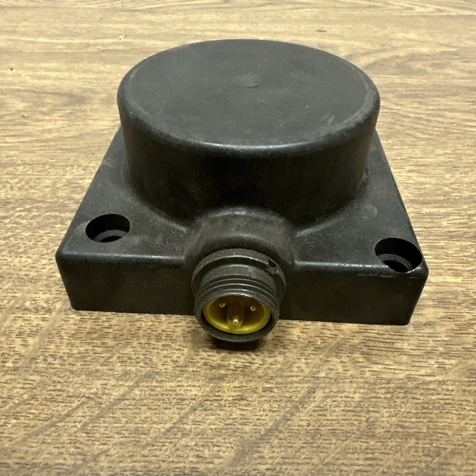 Namco,EE530-84400,Flat Proximity Sensor