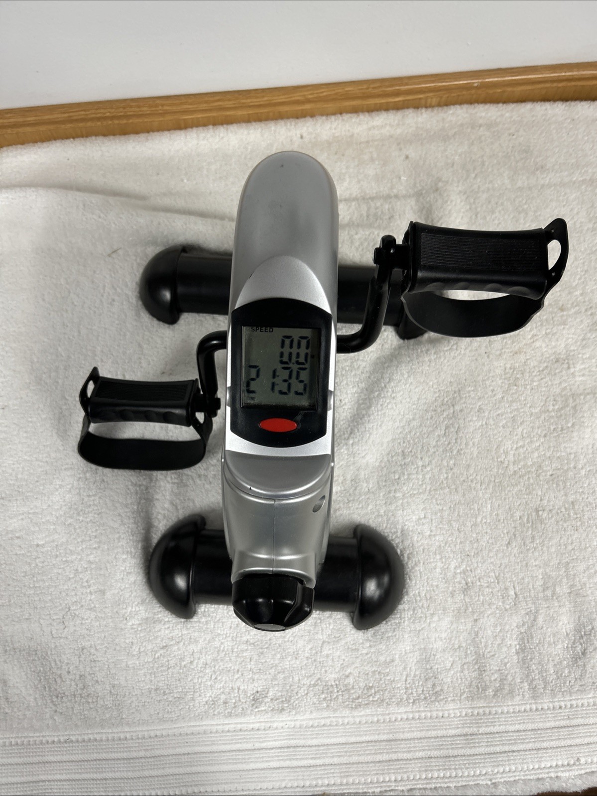 Mini Elliptical Vive Portable Pedal Exerciser EUC Works!