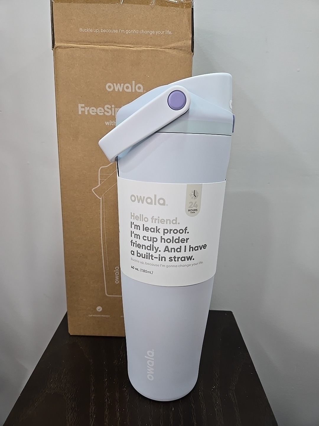 Owala FreeSip Sway Stainless Steel Water Bottle / 40oz / Color: Open Air