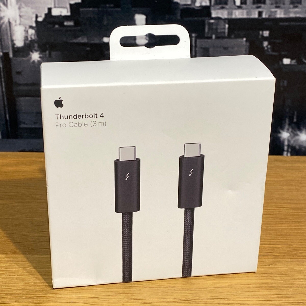 Apple Thunderbolt 4 Pro Cable 3m USB-C MacBook iPad iMac iPhone 100% Original