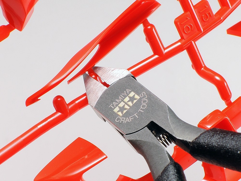 Tamiya Craft Tools 74035 Sharp Pointed Side Cutter for Plastic