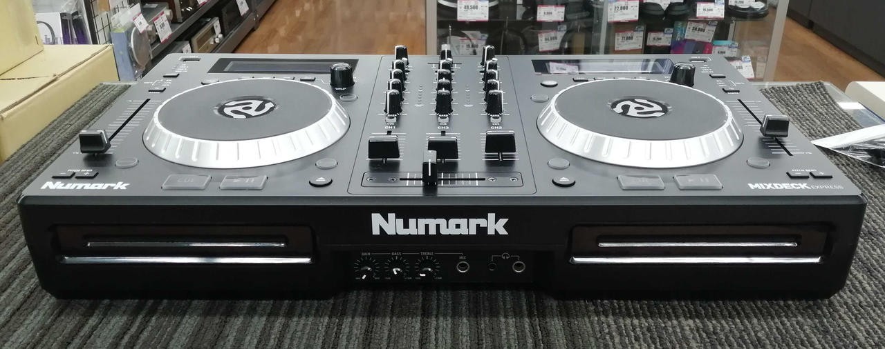 Numark MixDeck Express DJ Controller – CD/USB/Computer Standalone DJ System