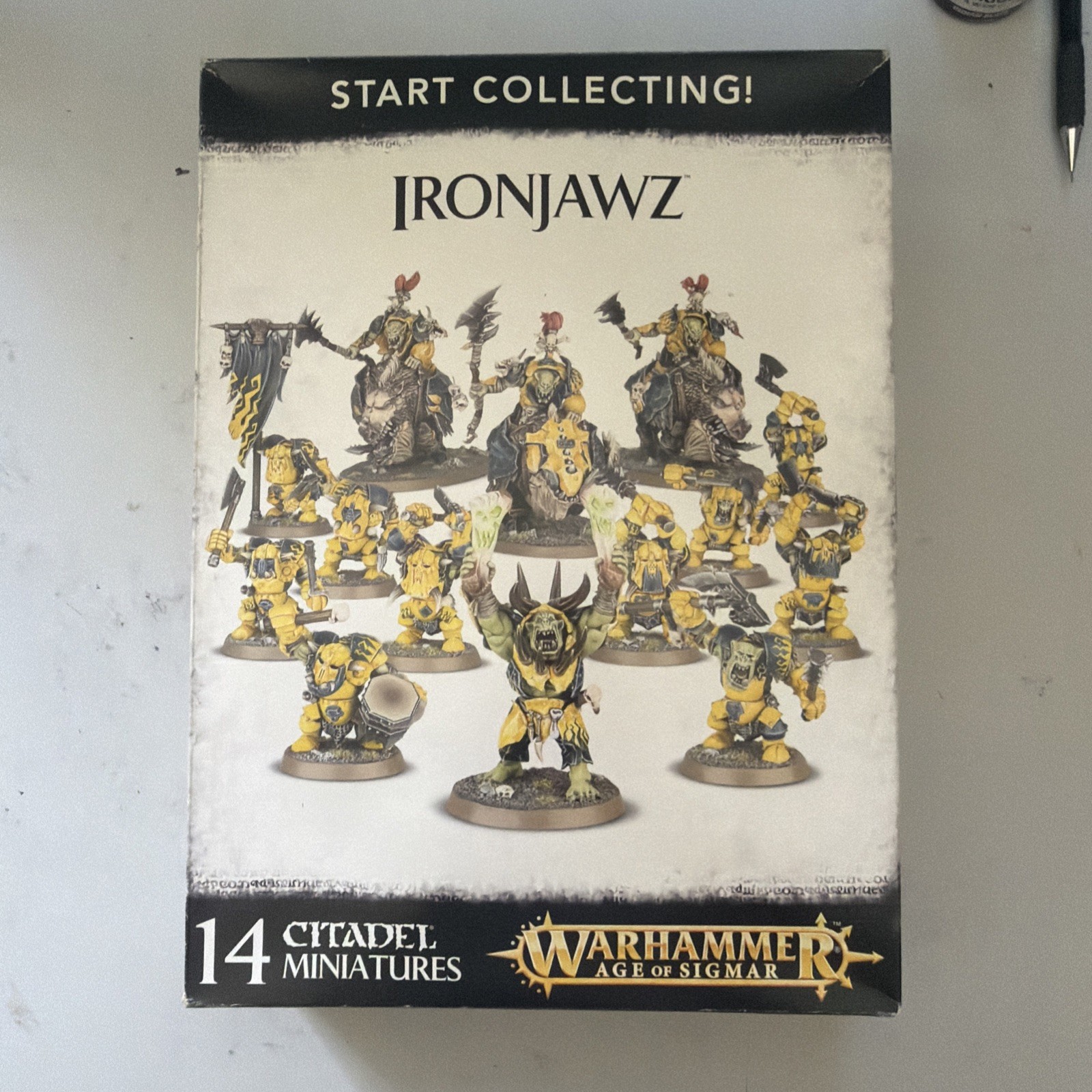 New Warhammer AOS Ironjawz: 14 miniatures