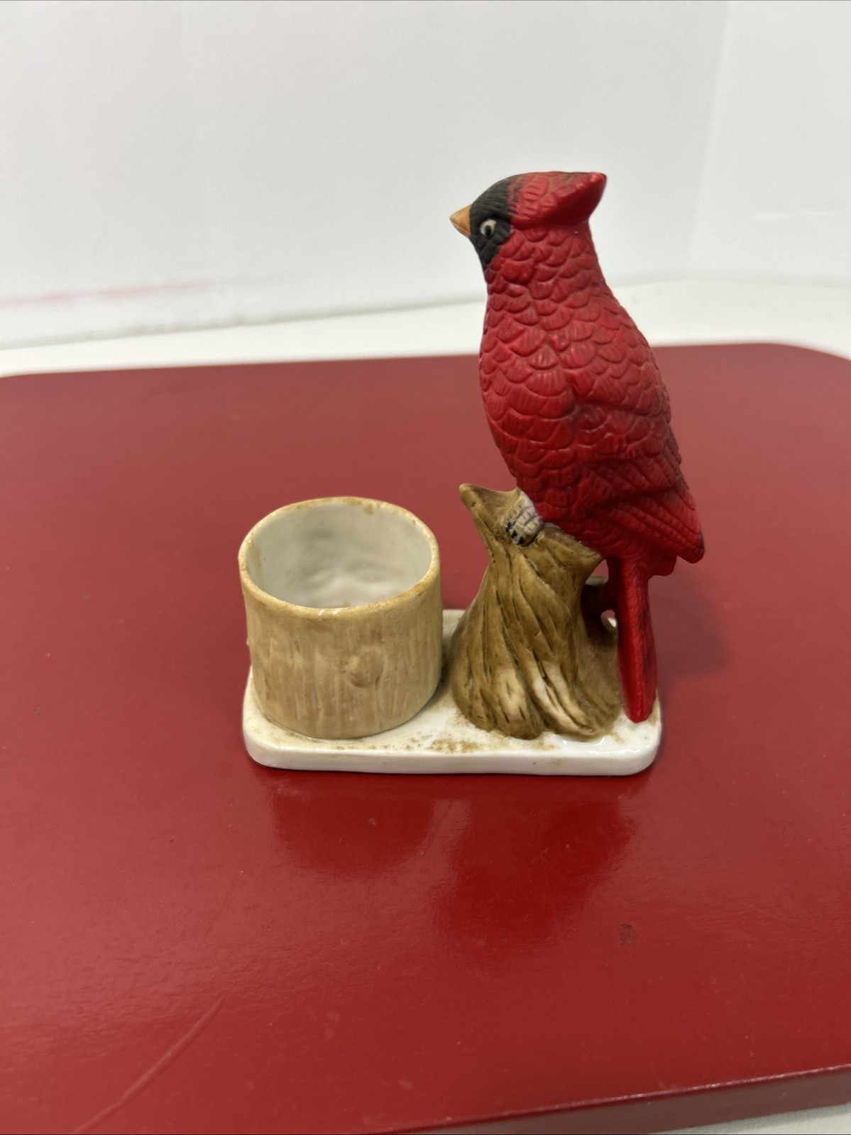 Cardinal Trinket Box Hand Painted Made In Taiwan