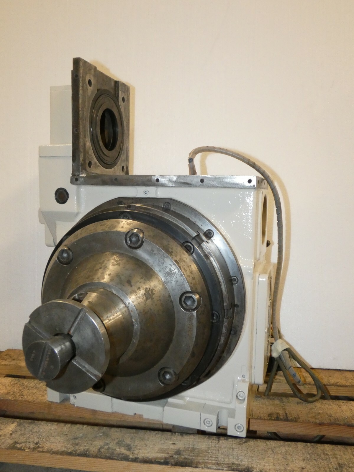 Tsudakoma Model RNCBK-302 Rotary Table